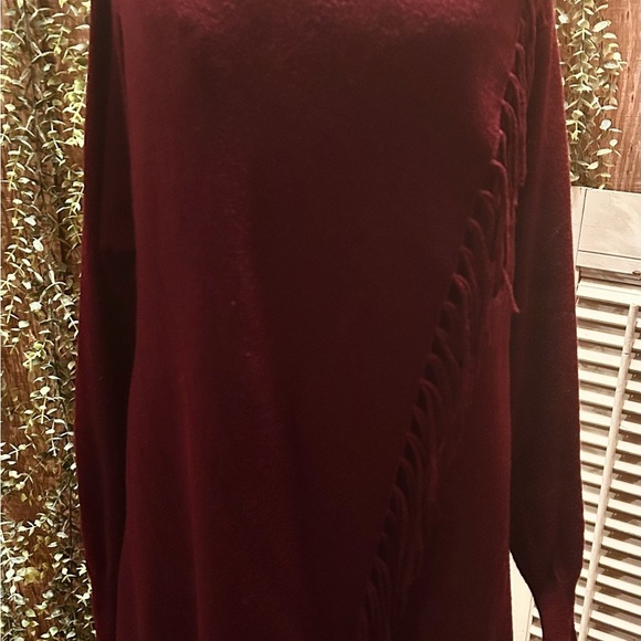 Love Tree Sweaters - Burgundy Sweater with Fringe Detail